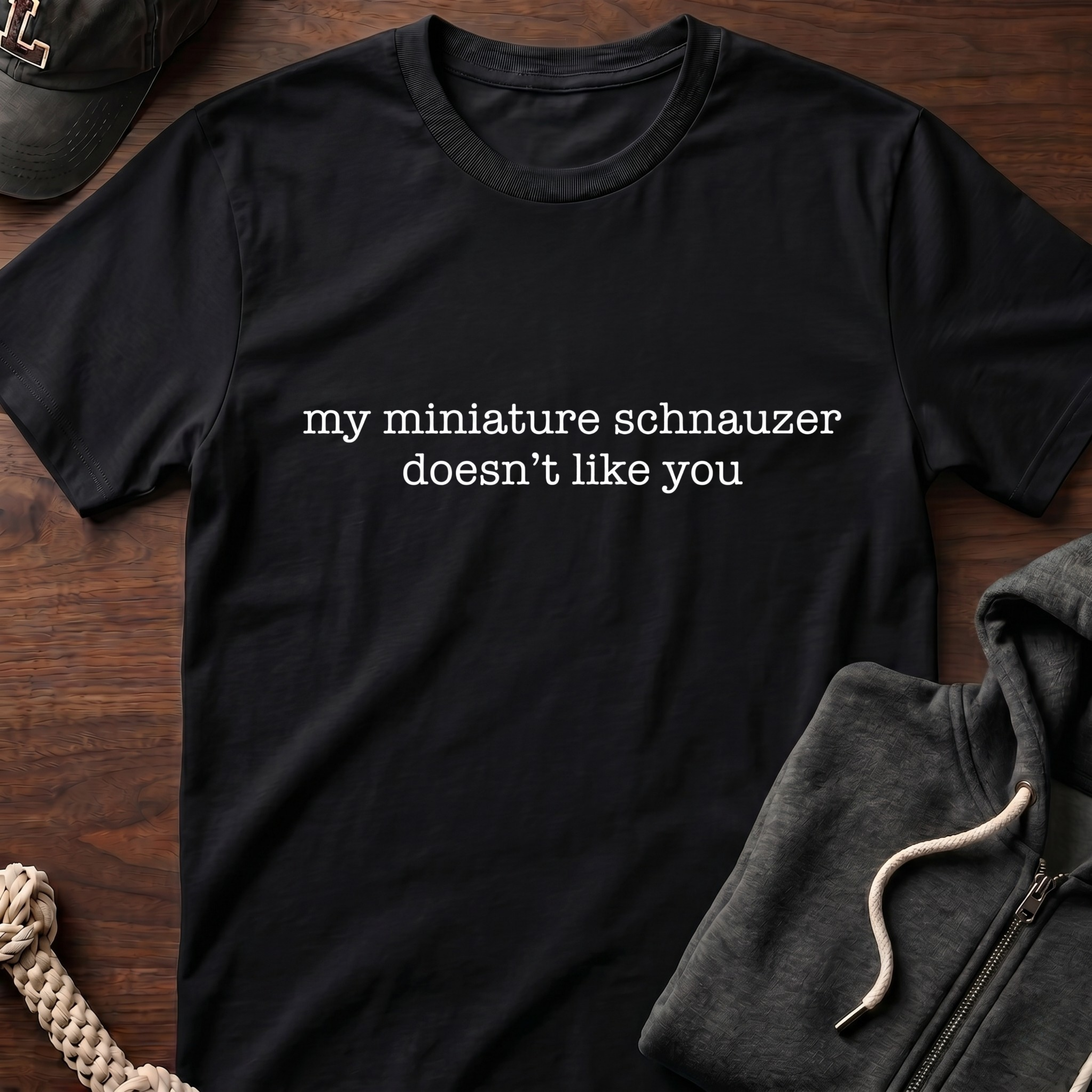 doesn't like you_WHITE T-Shirt